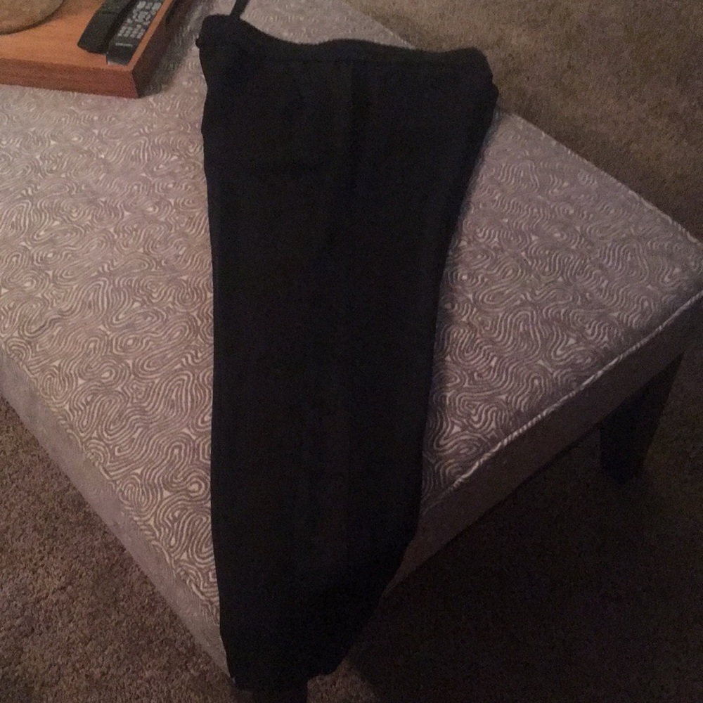 Dressy cropped pant!